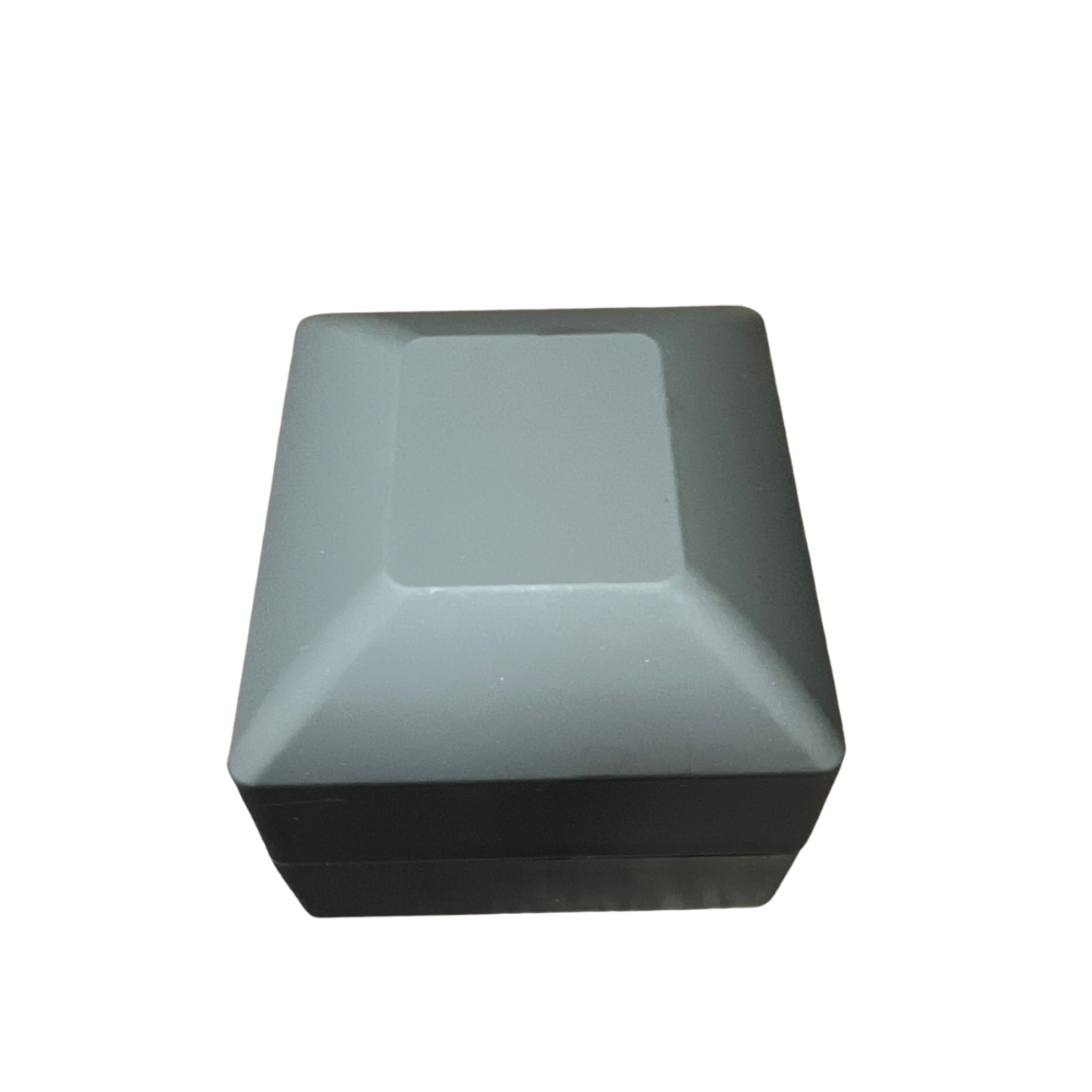 Caja para 1 anillo c/luz led color Negro mate x12 u.(81F-4)